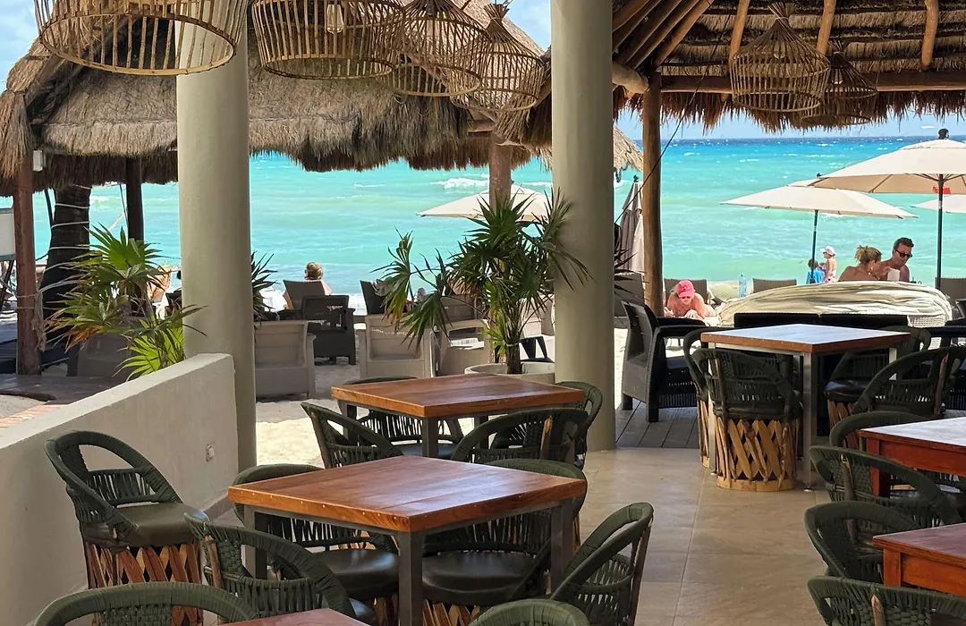 Luciana Hotel & Beach Club-1