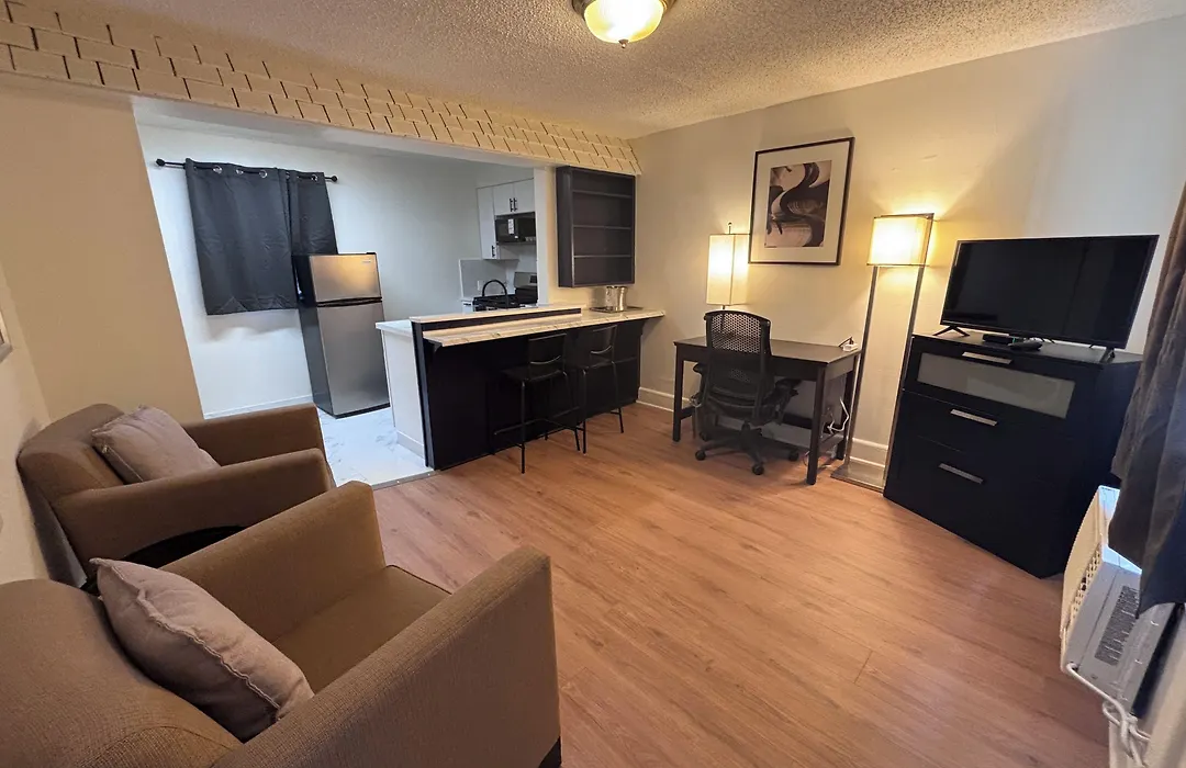 H&H Motor Lodge-1