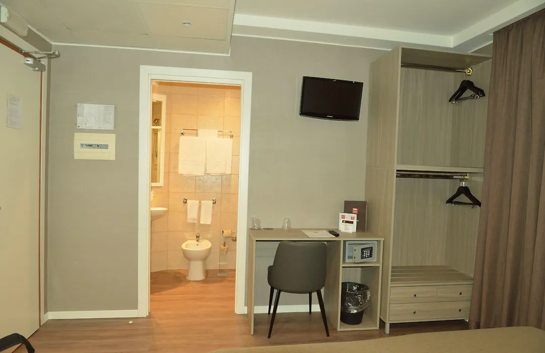 Hotel Tiempo-1