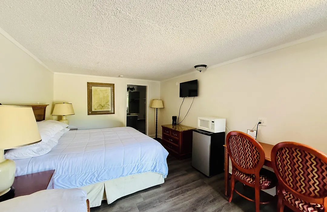 Stay Inn-1