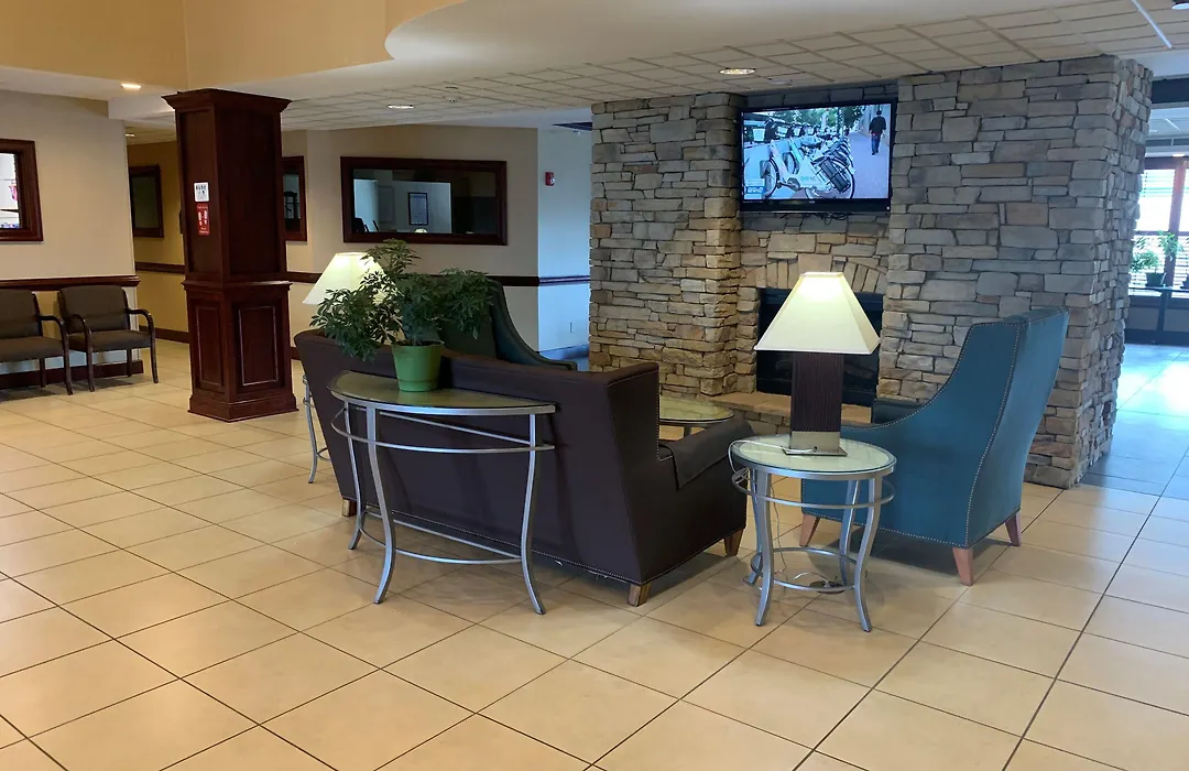 Wingate By Wyndham Southport-1