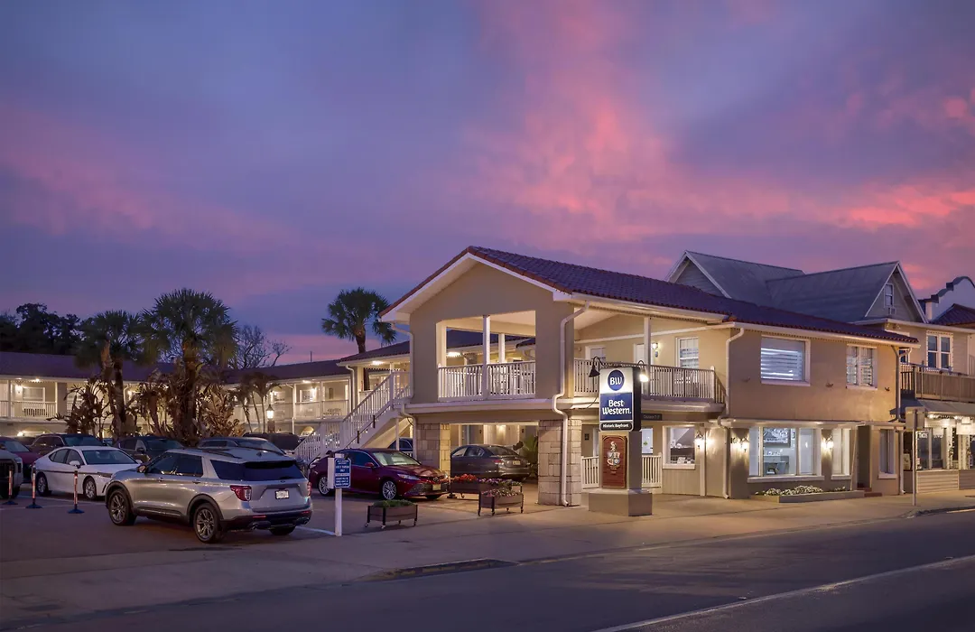 Best Western Historic Bayfront-1