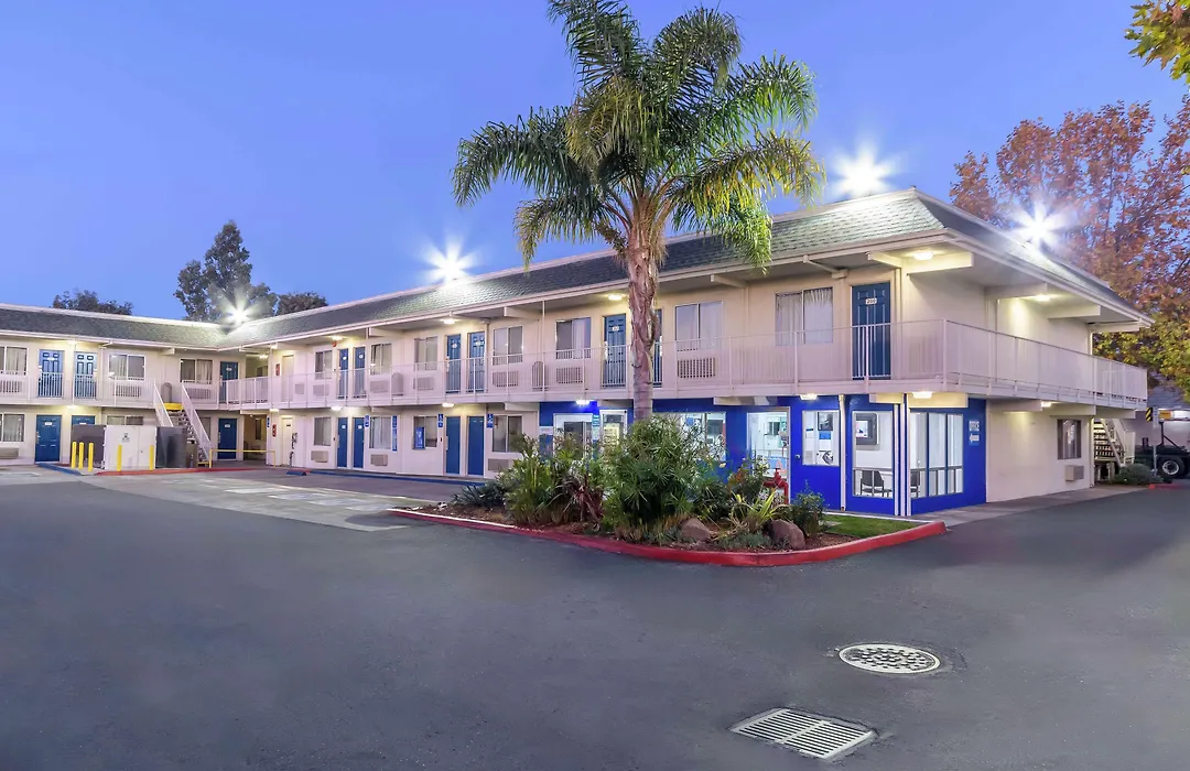 Motel 6 Hayward, Ca- Silicon Valley Gateway-1