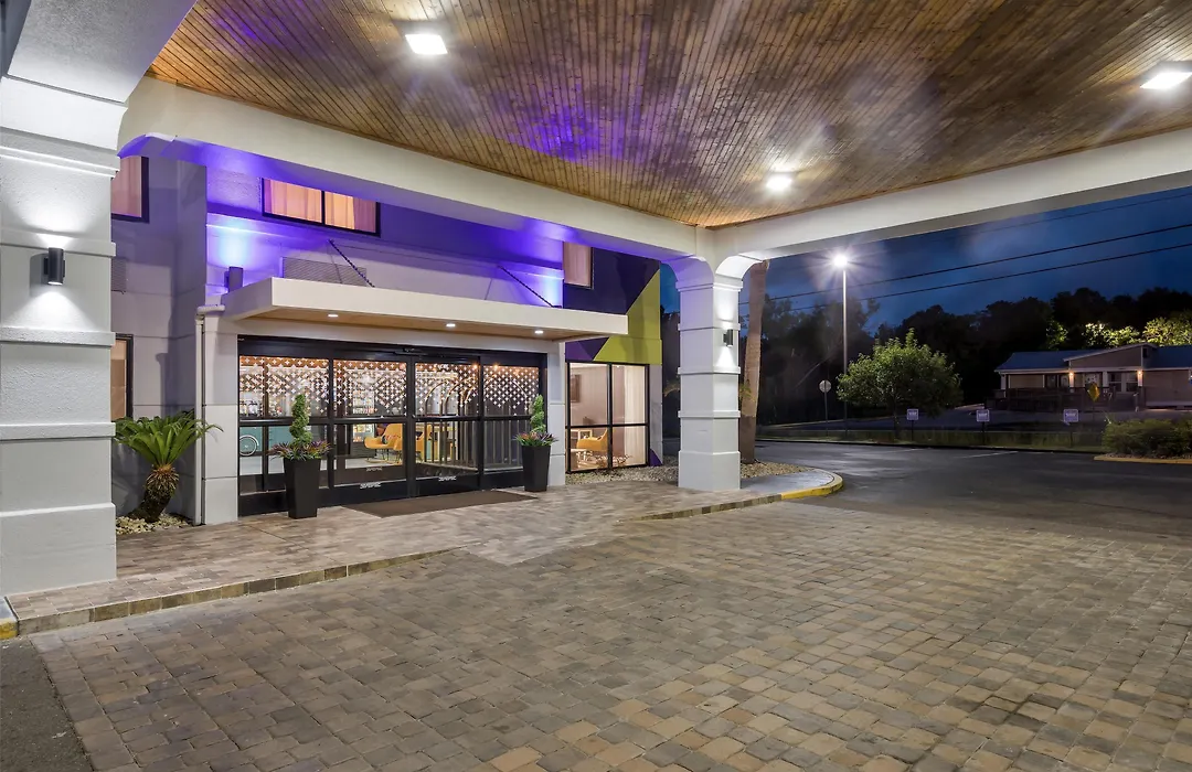 Spark By Hilton Biloxi Ocean Springs-1