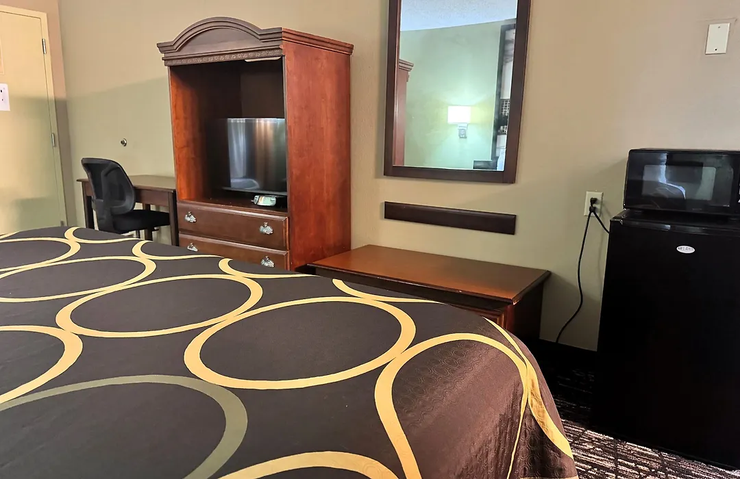 Super 8 By Wyndham Hattiesburg North - University Area-1