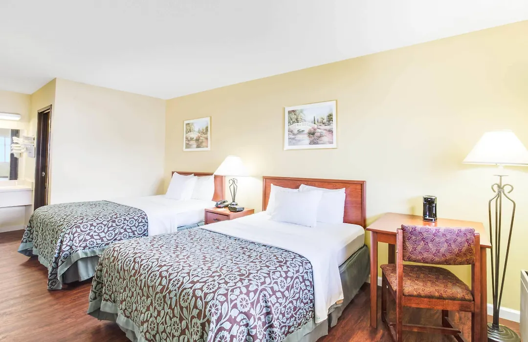 Days Inn By Wyndham Athens-1