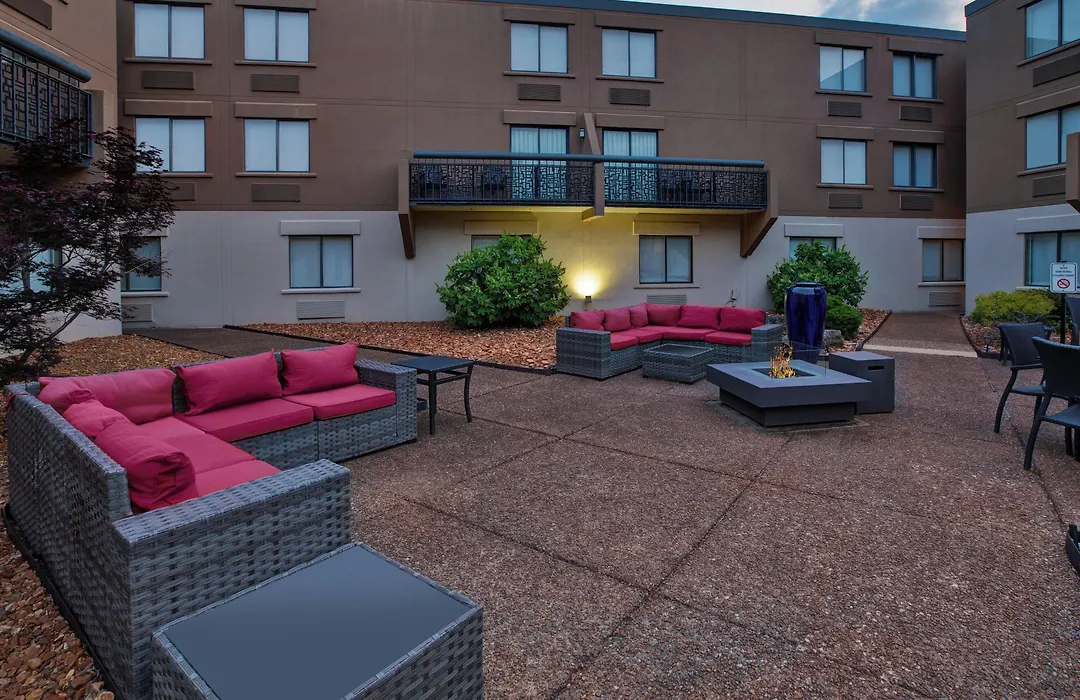 Holiday Inn Express Nashville Airport By Ihg-1