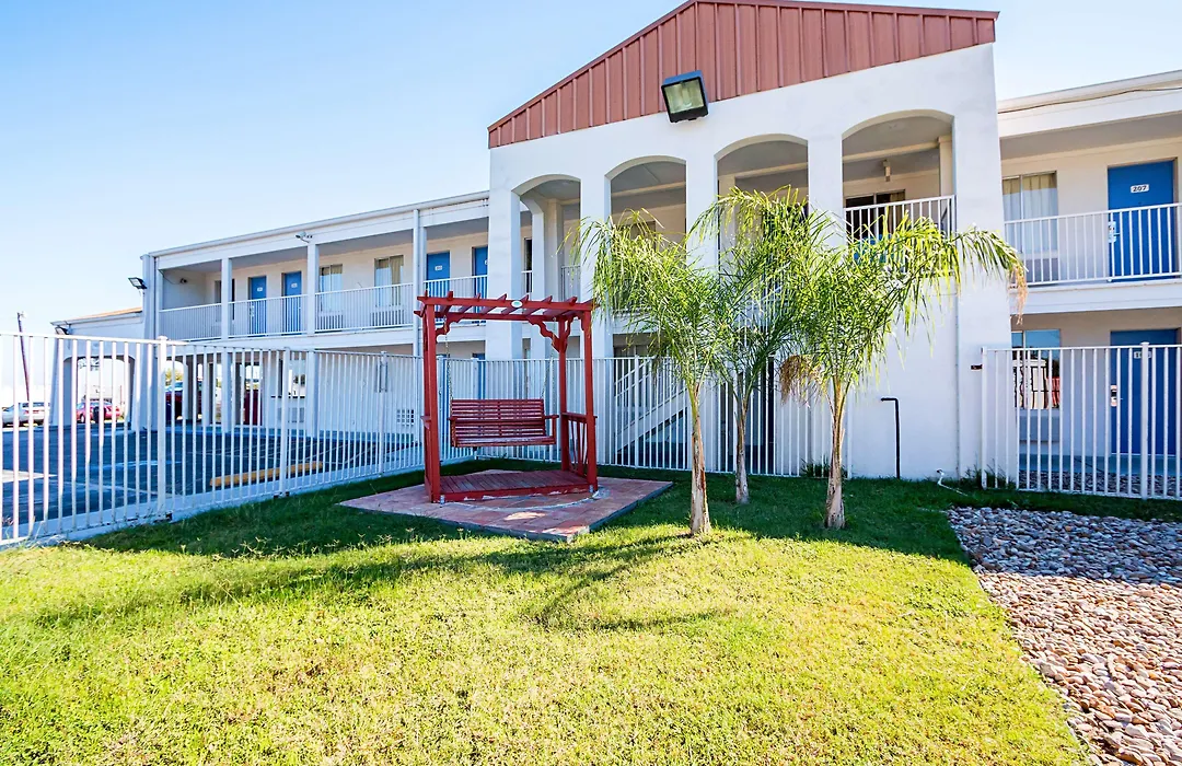 Motel 6-Round Rock, Tx-1