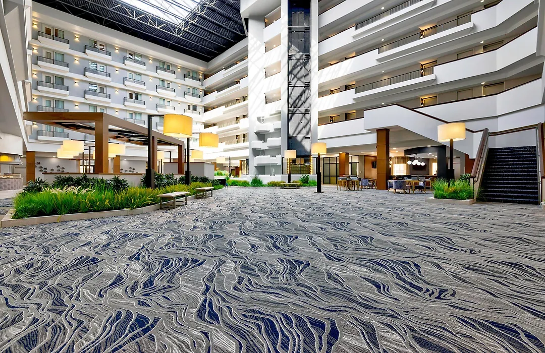 Doubletree By Hilton Davenport-1