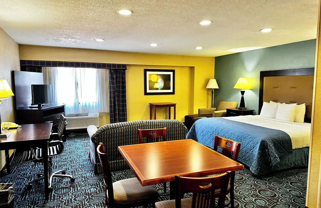 Clarion Inn New London - Mystic-1