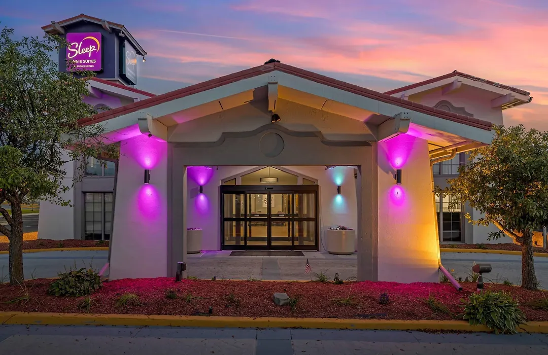 Sleep Inn & Suites Merrillville-1