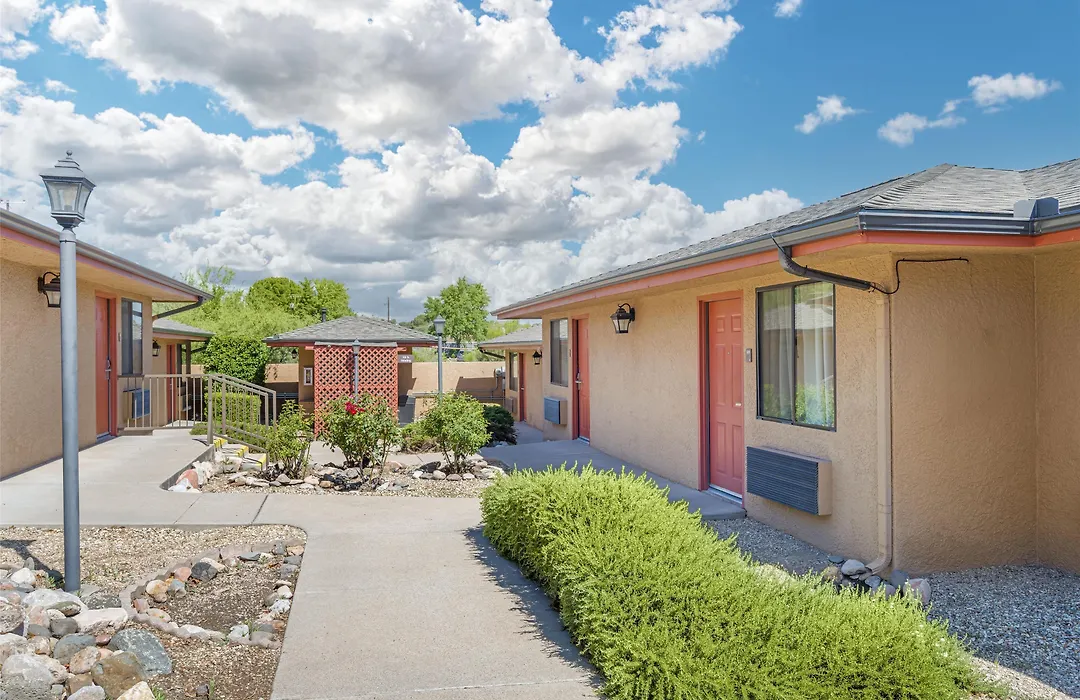 Best Western Cottonwood Inn-1