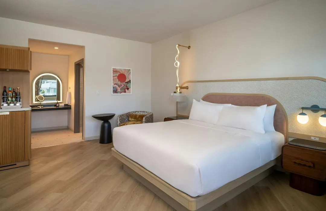 The Luce, St. Pete Beach, A Tribute Portfolio Hotel-1