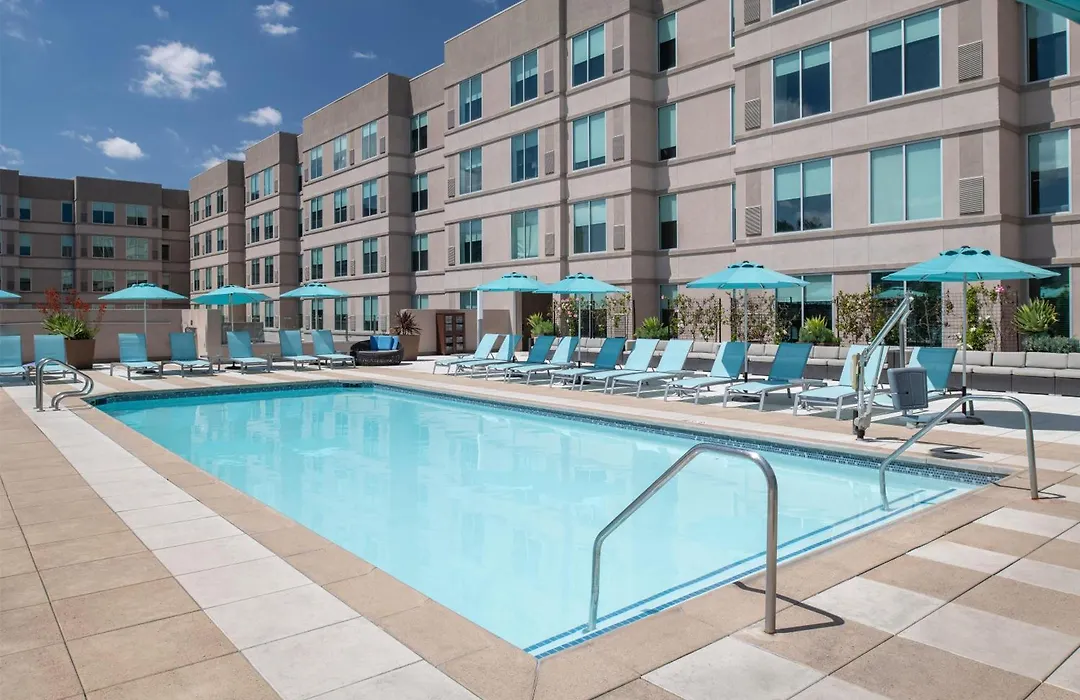 Hyatt House At Anaheim Resort/Convention Center-1