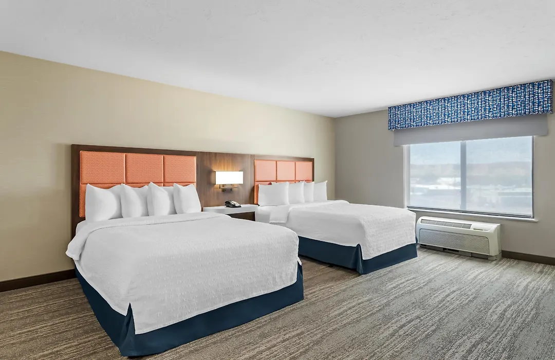 Hampton Inn & Suites Farmington-1