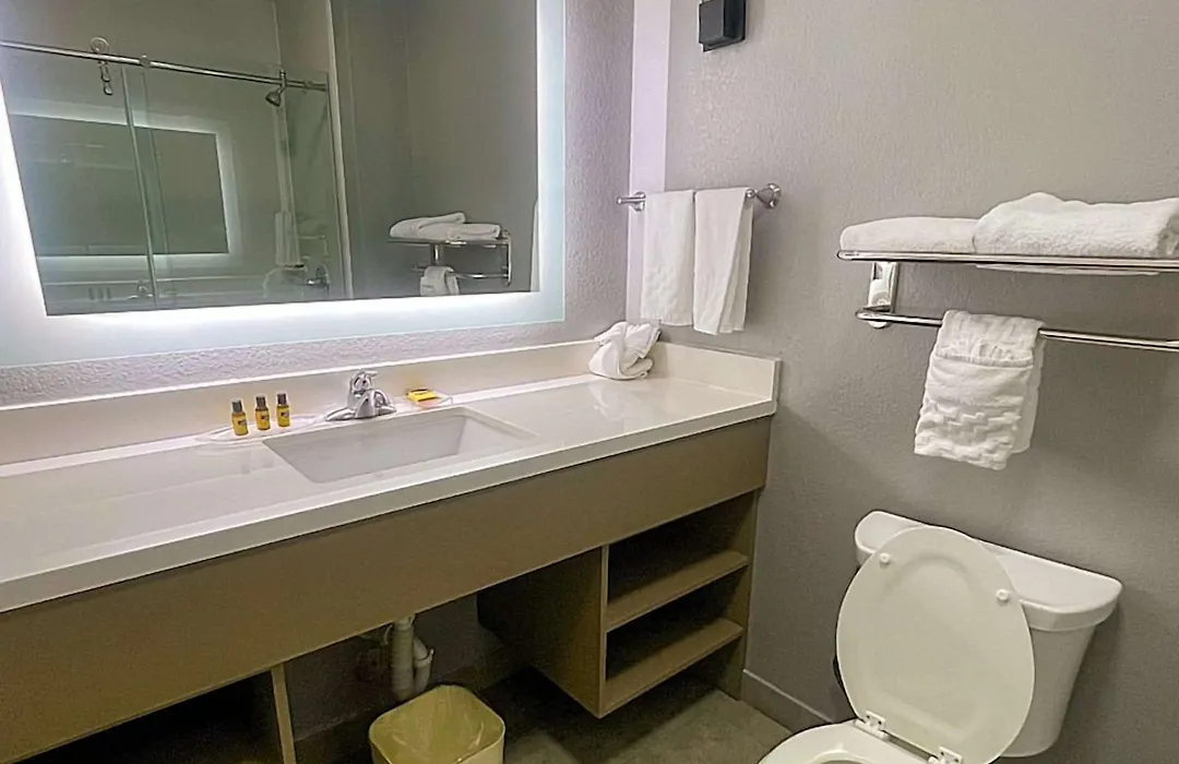 Comfort Suites Seabrook - La Porte - Kemah-1