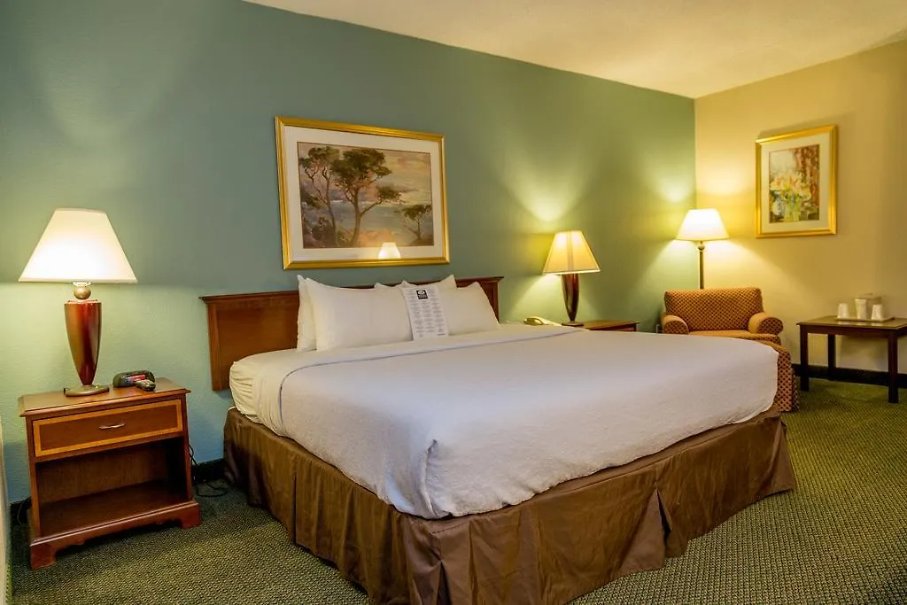 Ramada Plaza Rochester Airport-1