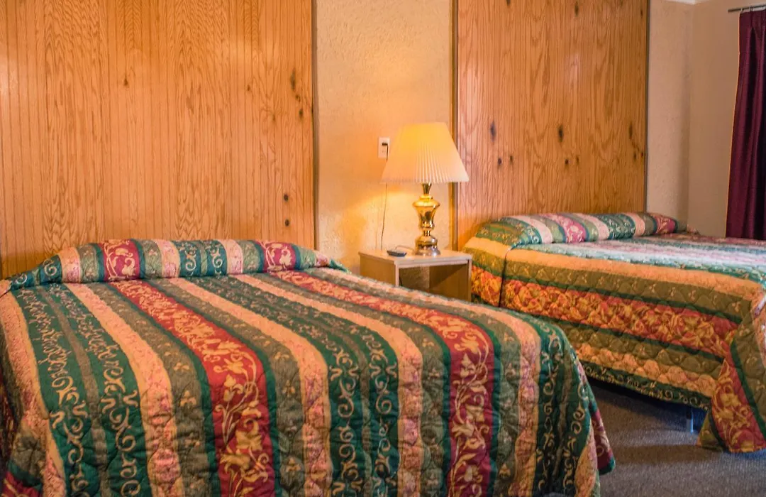 Sun -N- Sand Motel-1