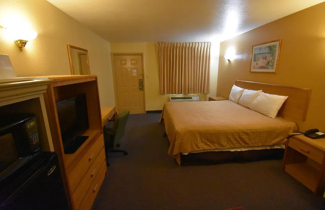Americas Best Value Inn San Antonio/Lackland Afb-1