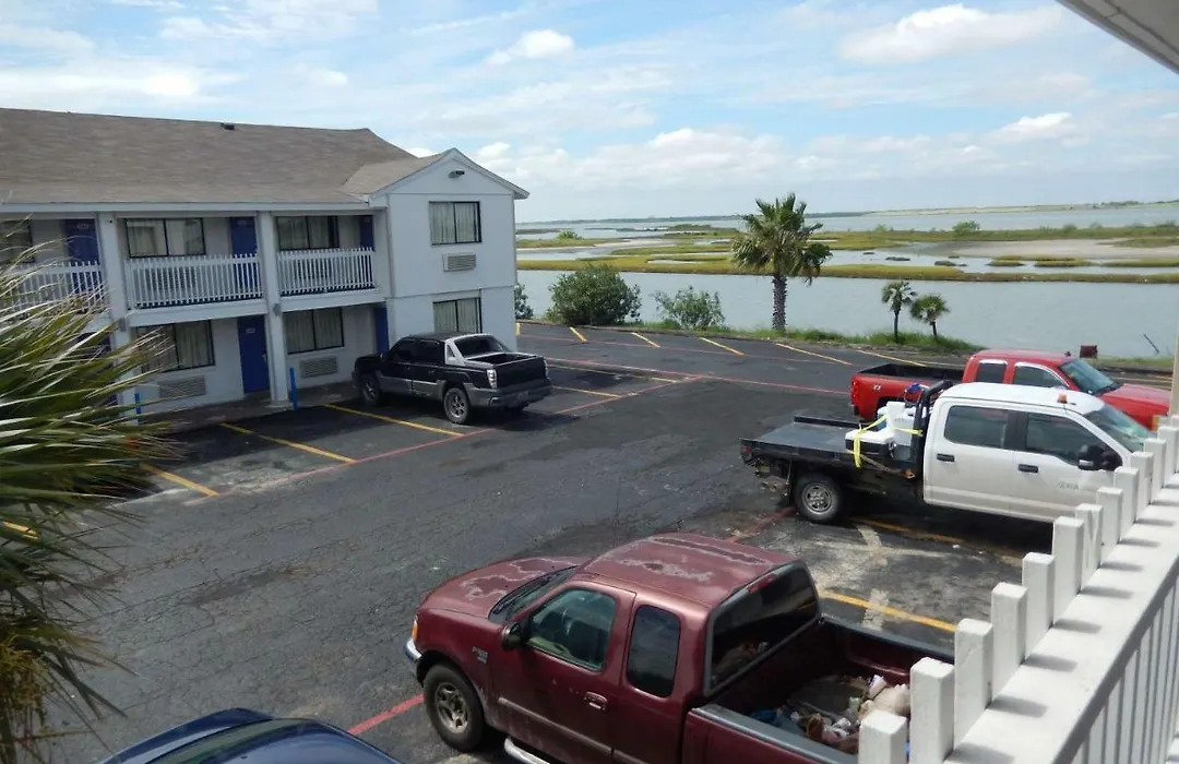 Motel 6-Portland, Tx-1