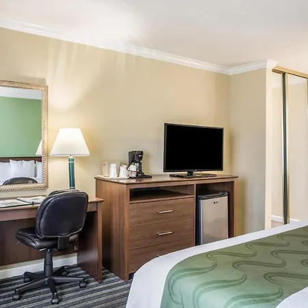 Quality Inn-3