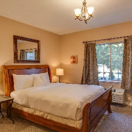Leavenworth Village Inn-3