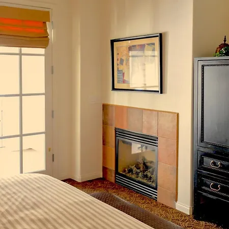 Beautiful Casita With Balcony, La Quinta Legacy Villas-3