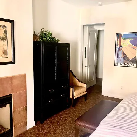 Beautiful Casita With Balcony, La Quinta Legacy Villas-2