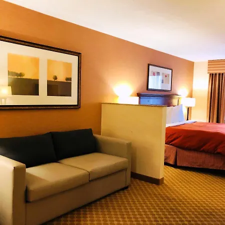 Queens County Inn And Suites-2