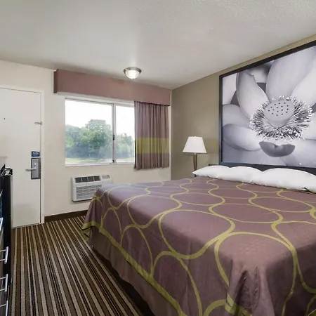 Super 8 By Wyndham Florence-2