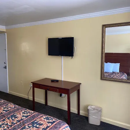 Downbeach Inn-3