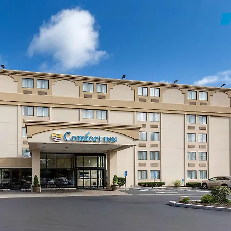 Comfort Inn Boston-2