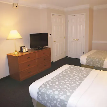 Days Inn By Wyndham Reno-2