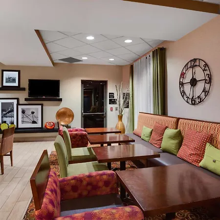 Hampton Inn Pittsburgh/West Mifflin-2