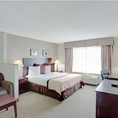 Baymont By Wyndham Reno-2