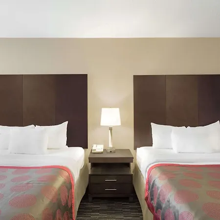 Ramada By Wyndham Monterey-2