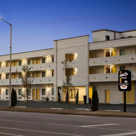 Hotel Bo, A Days Inn By Wyndham Chattanooga Downtown-3