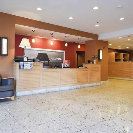 Hampton Inn Key Largo-3