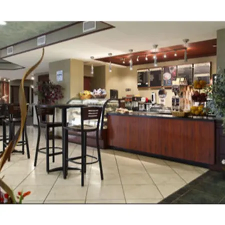 Wyndham Garden Hotel Newark Airport-3