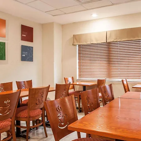 Avon Hotel - Toms River-3