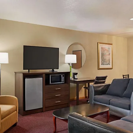 Super 8 By Wyndham Sikeston/Miner Area-2
