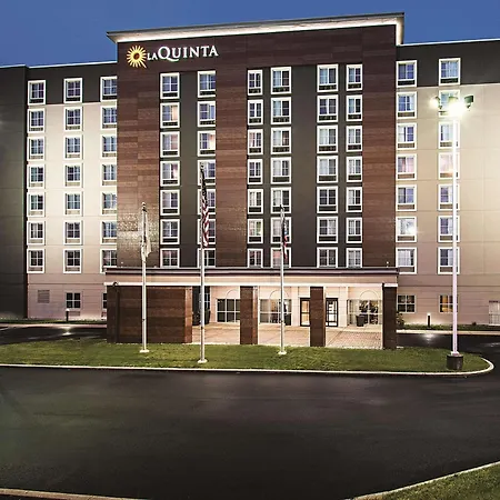 La Quinta By Wyndham Cincinnati Sharonville-2