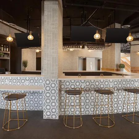 Holiday Inn Philadelphia Arpt-Stadium Area By Ihg-3