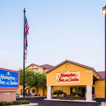 Hampton Inn & Suites Tucson Mall-3