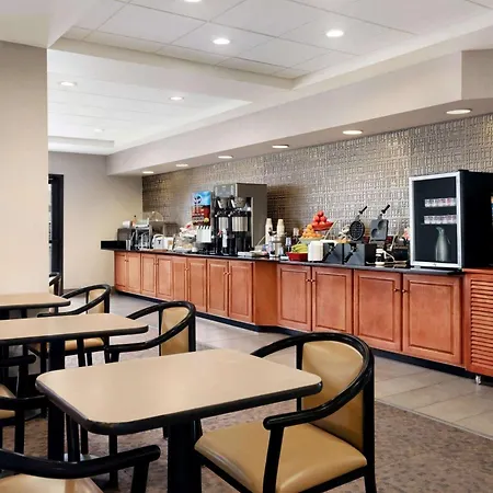 Wingate By Wyndham Cincinnati Blue Ash-2