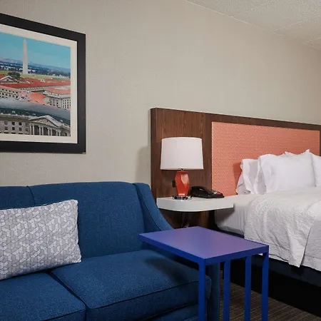 Hampton Inn Fairfax City-3