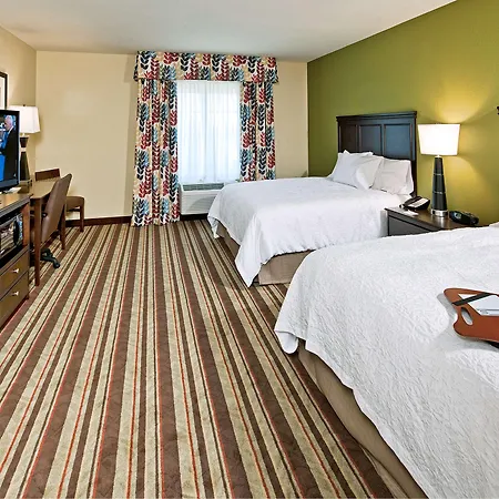 Hampton Inn Augusta-3