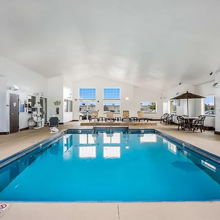 Mainstay Suites Cedar Rapids North - Marion-2