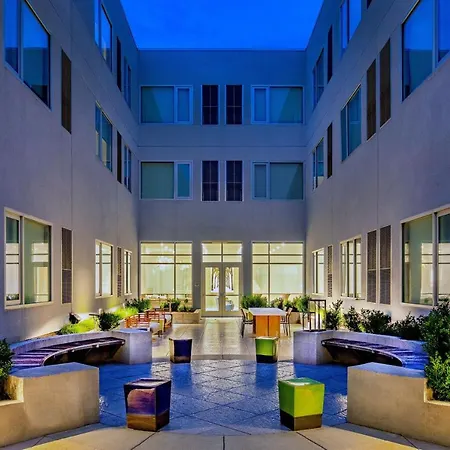 Element By Marriott Hampton Peninsula Town Center-2