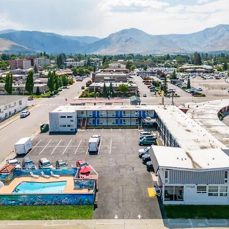 Holiday Lodge Wenatchee-2